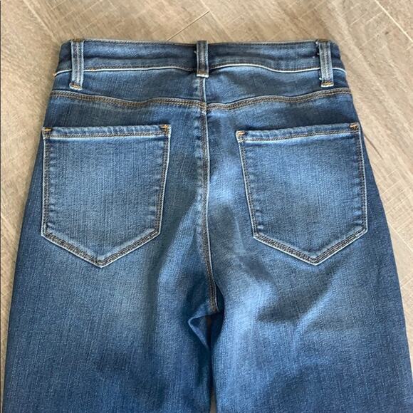 ELIE TAHARI Women's Flare Leg High Waist Denim Jeans - Picture 8 of 11